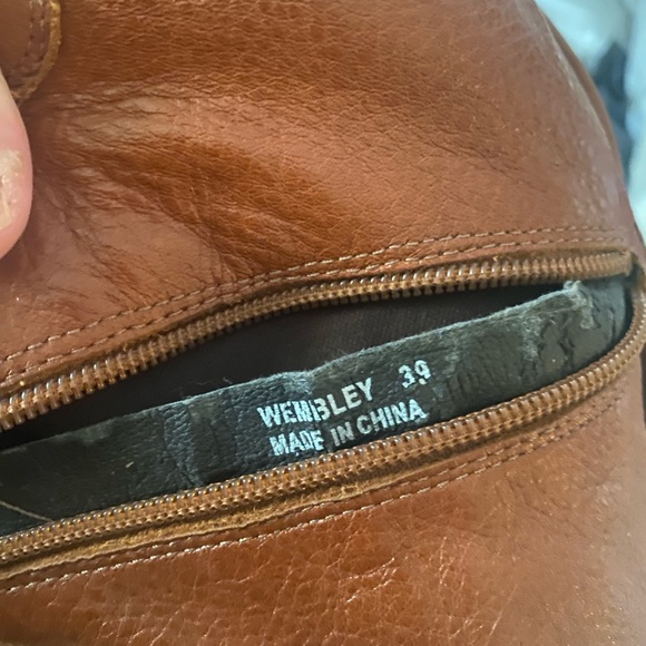 Aldo genuine Leather high heeled cognac boots - Picture 3 of 4